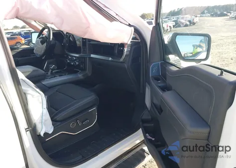 2023 Ford F-150 Lariat из США, поврежденный, VIN 1FTFW1E54PFB46010